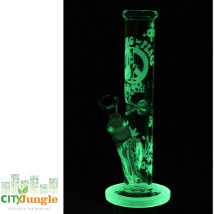 Black Leaf - Bong Smoking for Peace